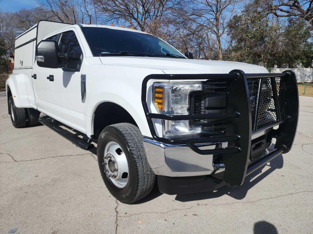 2019 Ford F-350 Image 1