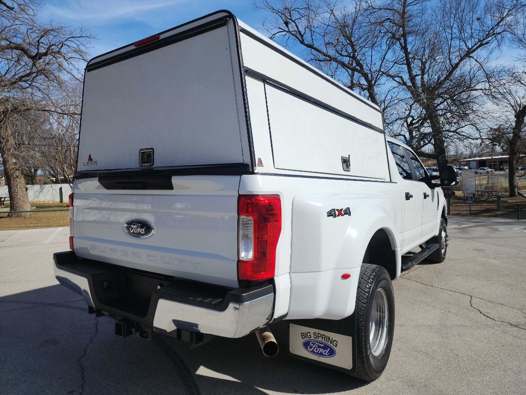 2019 Ford F-350 Image 12