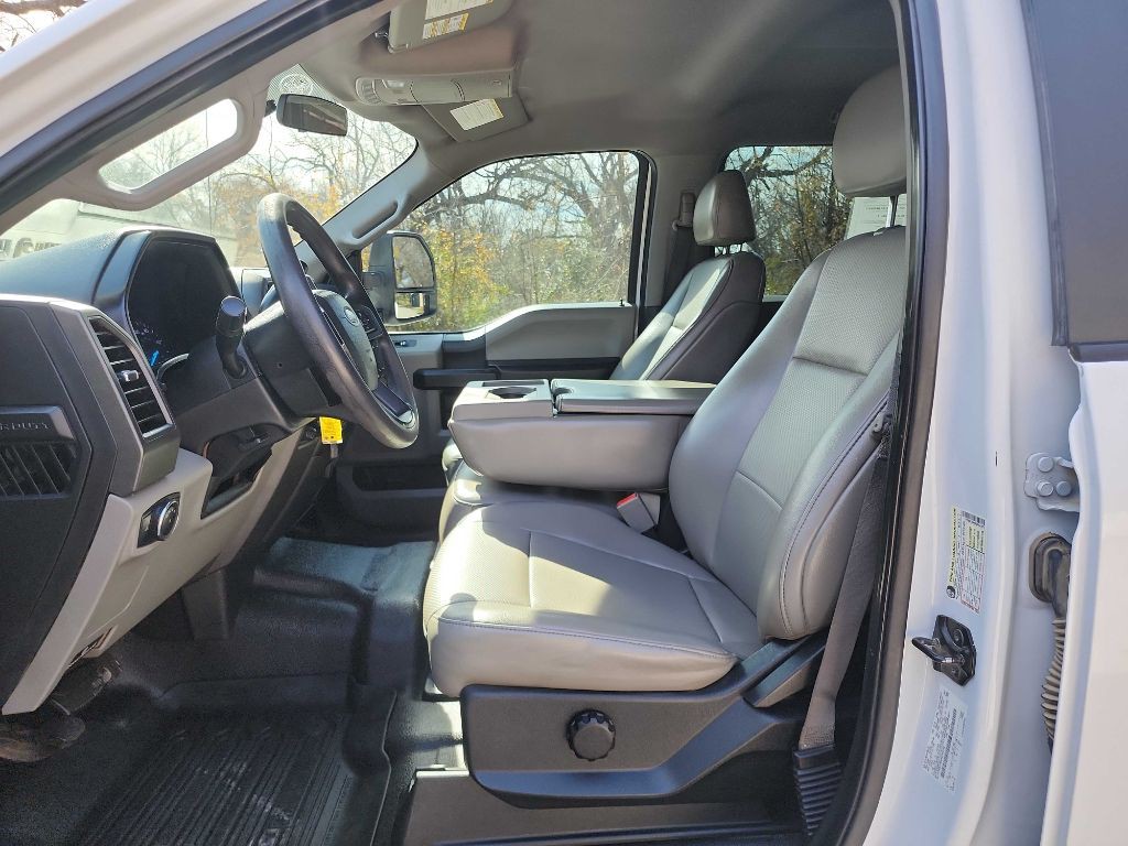 2019 Ford F-350 Image 29