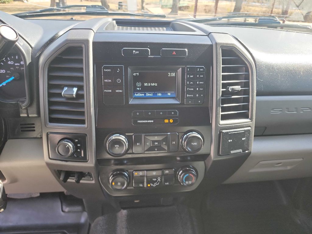 2019 Ford F-350 Image 33