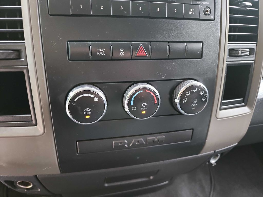 2011 Dodge Ram 1500 Image 19