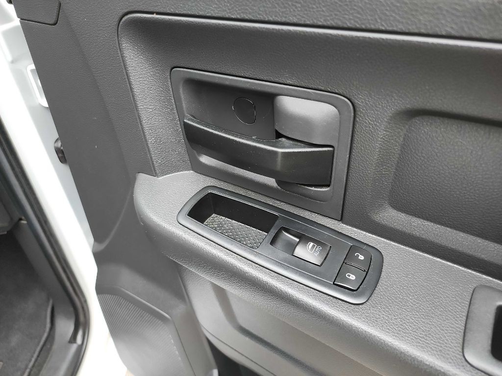 2011 Dodge Ram 1500 Image 28