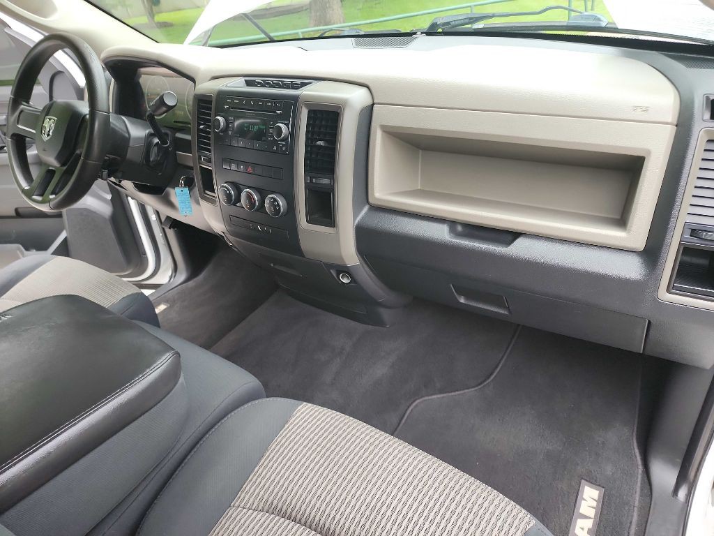 2011 Dodge Ram 1500 Image 29