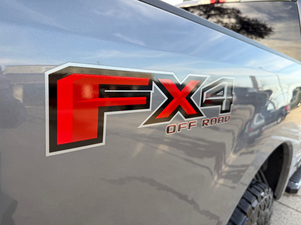 2022 Ford F-250 Image 10