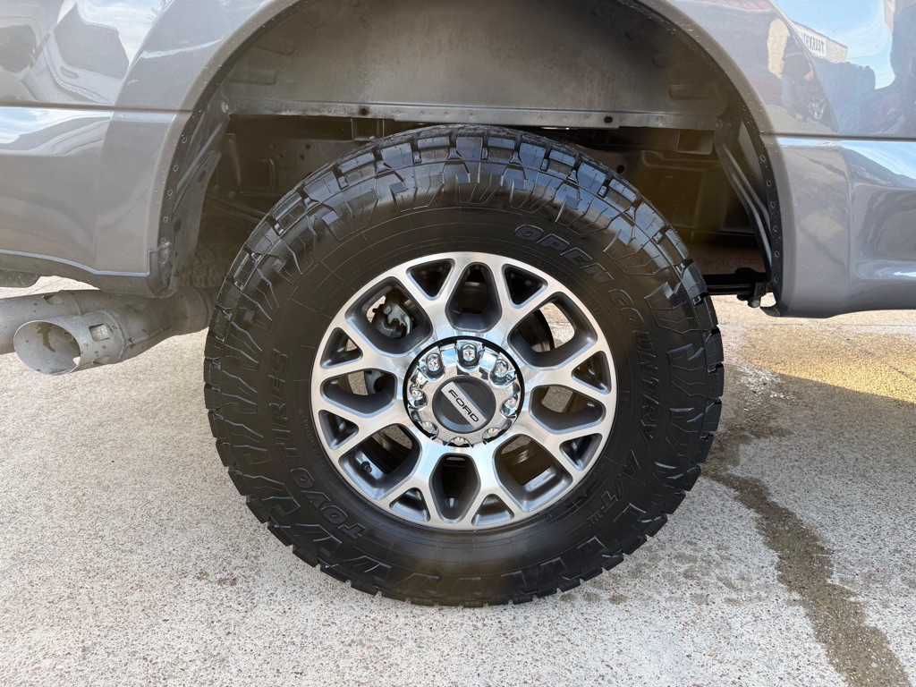 2022 Ford F-250 Image 15