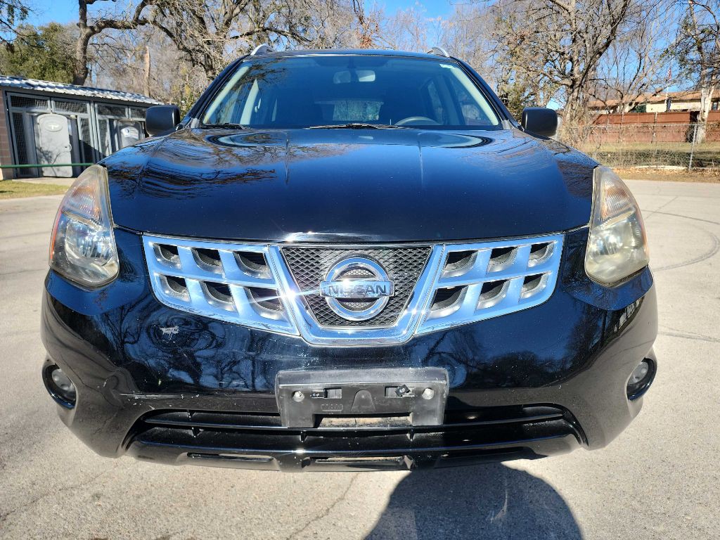 2014 Nissan Rogue Image 2