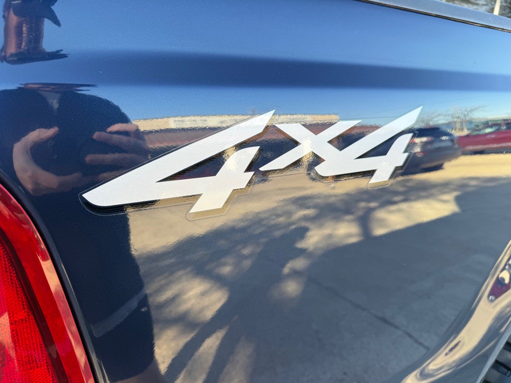 2003 Ford F-250 Image 9