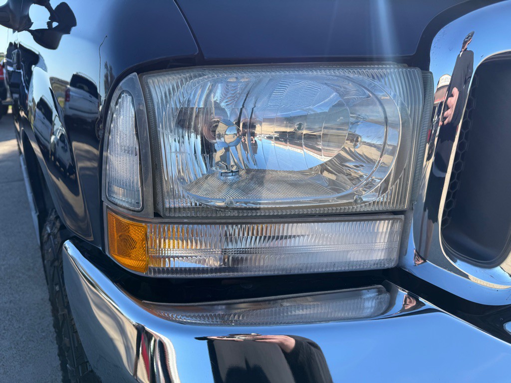 2003 Ford F-250 Image 10