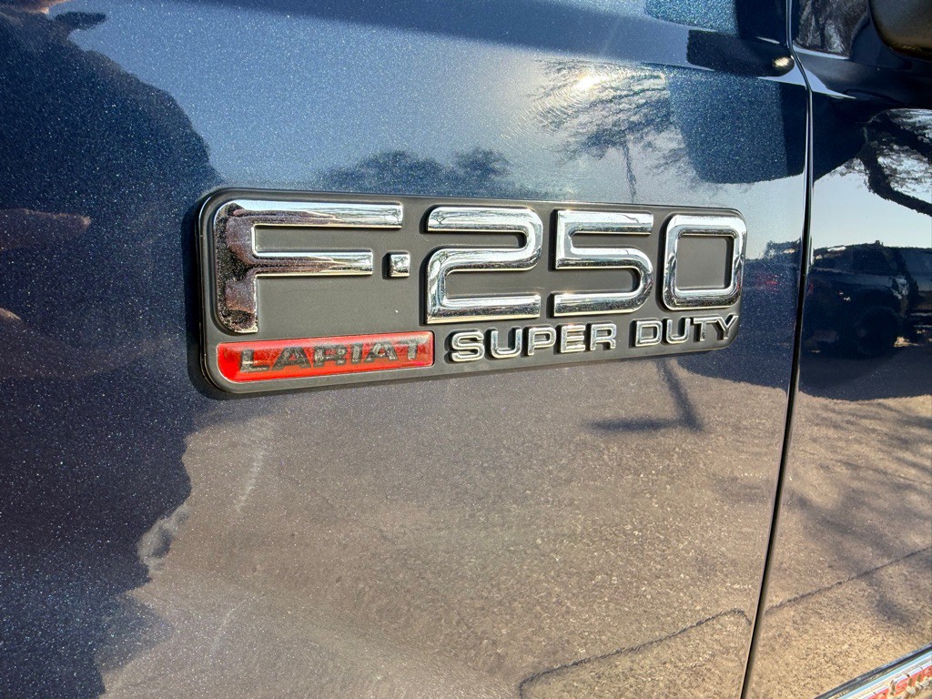 2003 Ford F-250 Image 11
