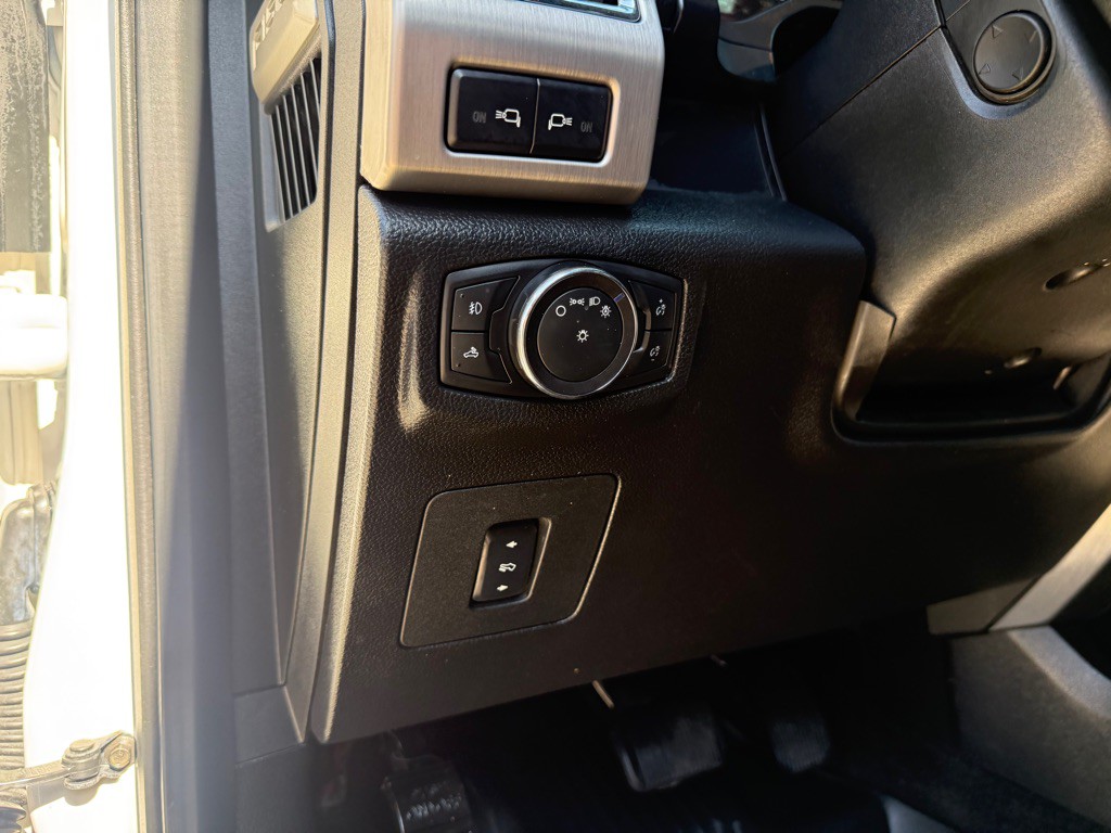 2016 Ford F-150 Image 23