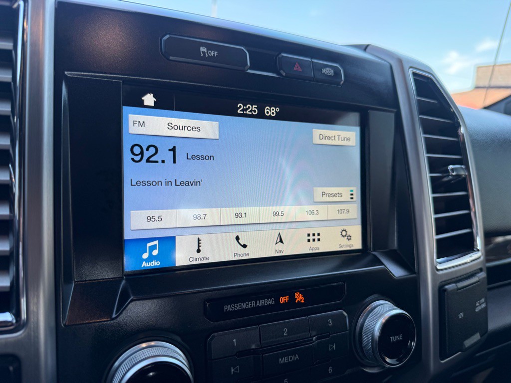 2016 Ford F-150 Image 38