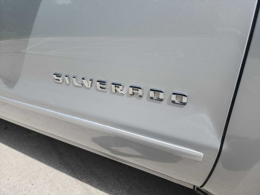 2018 Chevrolet Silverado 1500 Image 12