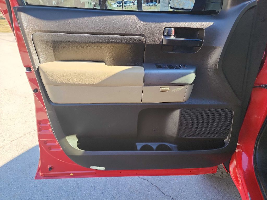 2010 Toyota Tundra Image 12