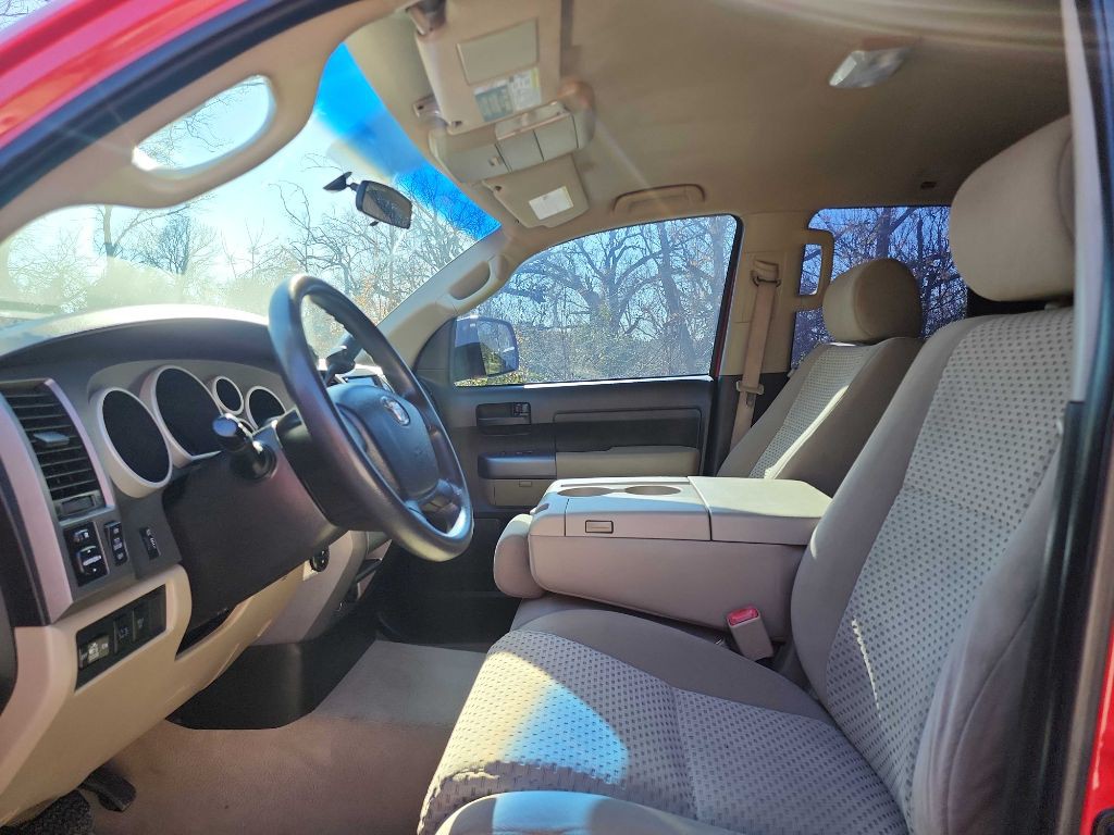 2010 Toyota Tundra Image 14