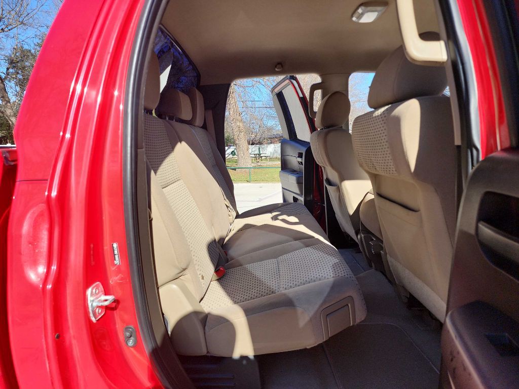 2010 Toyota Tundra Image 26