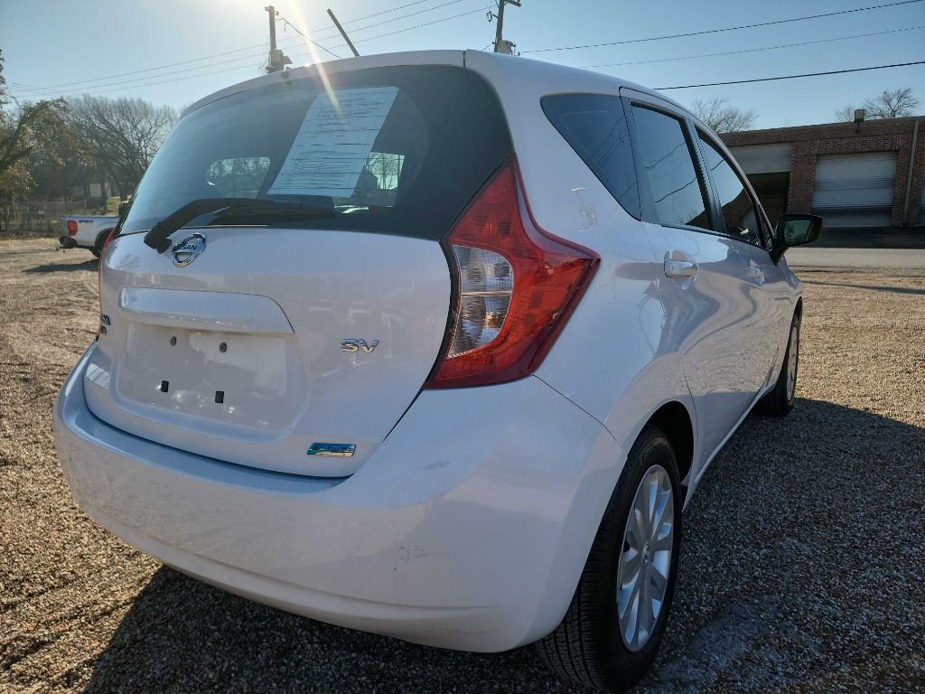 2015 Nissan Versa Image 9