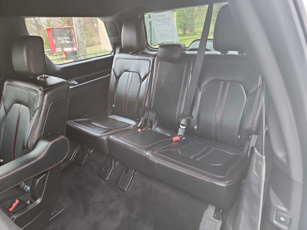 2019 Ford Expedition Image 30