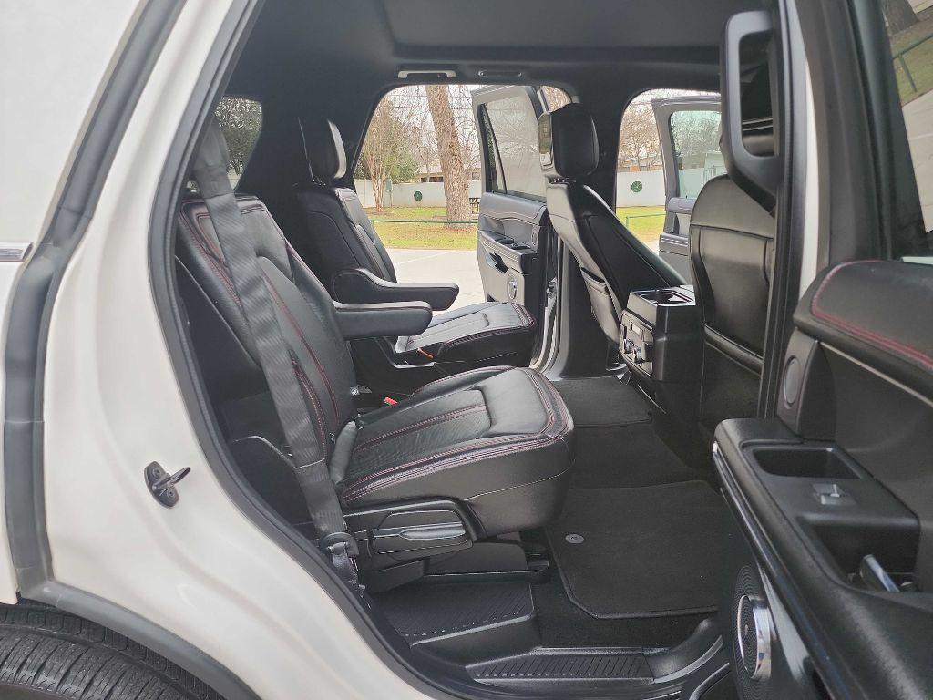 2019 Ford Expedition Image 38