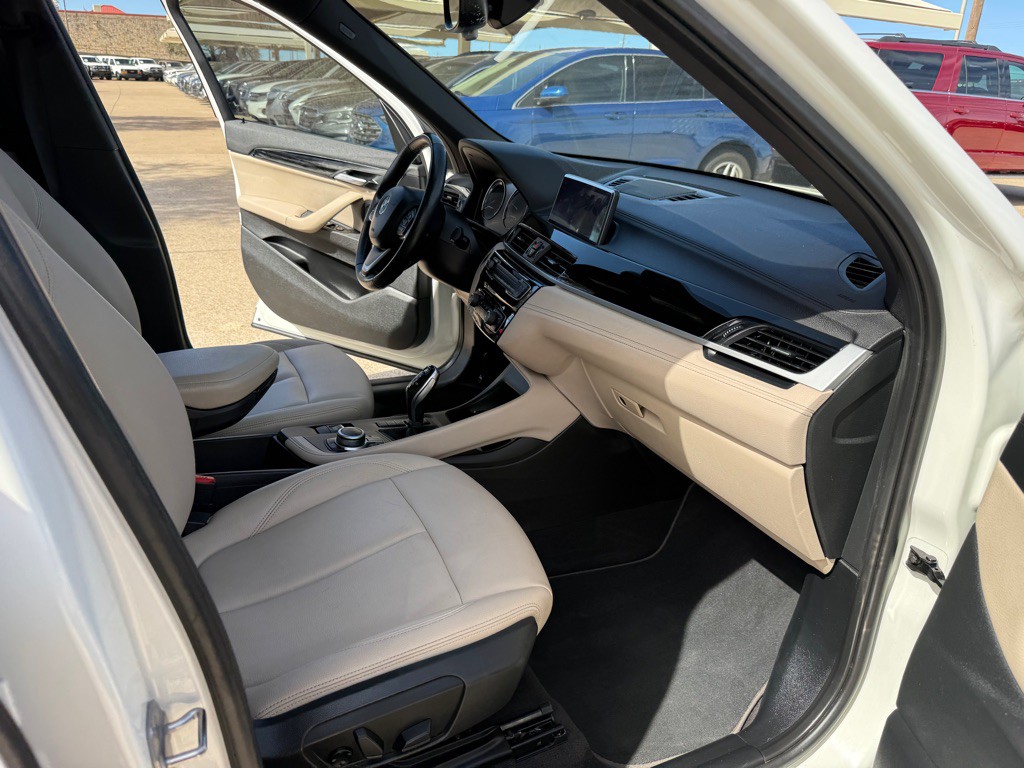2020 BMW X1 Image 15