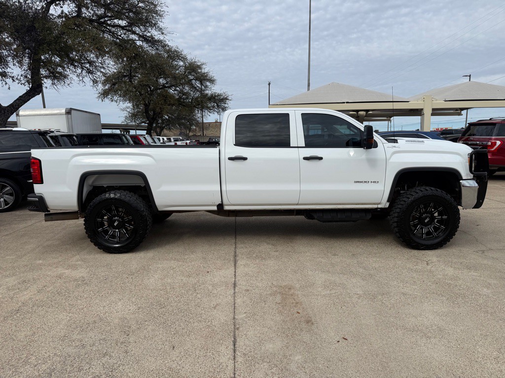 2019 GMC Sierra Image 8