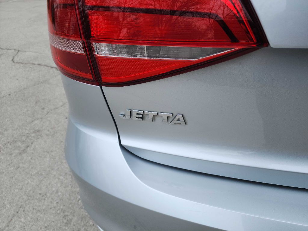 2015 Volkswagen Jetta Image 7