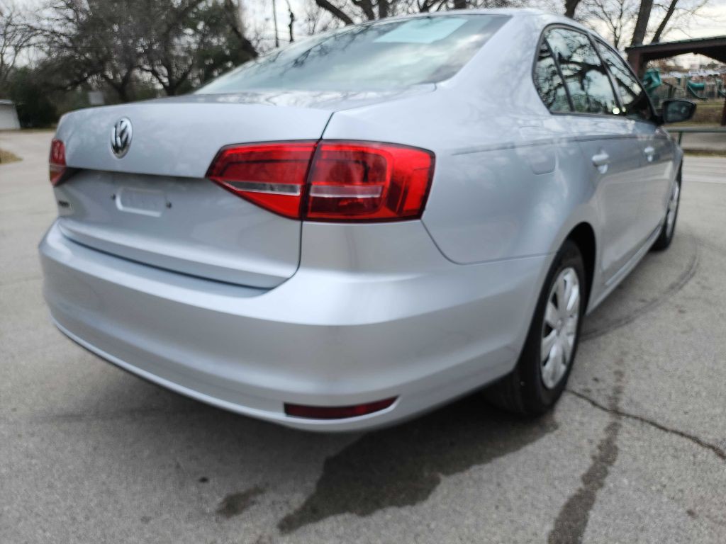 2015 Volkswagen Jetta Image 8