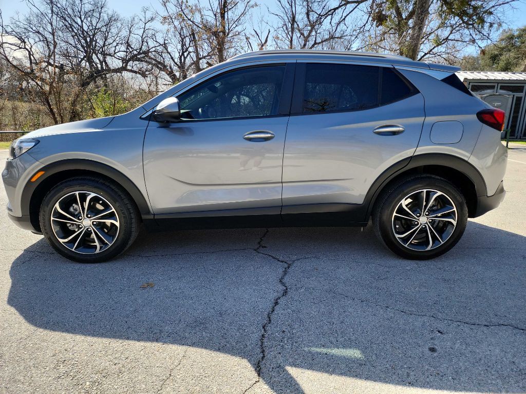 2023 Buick Enclave Image 4