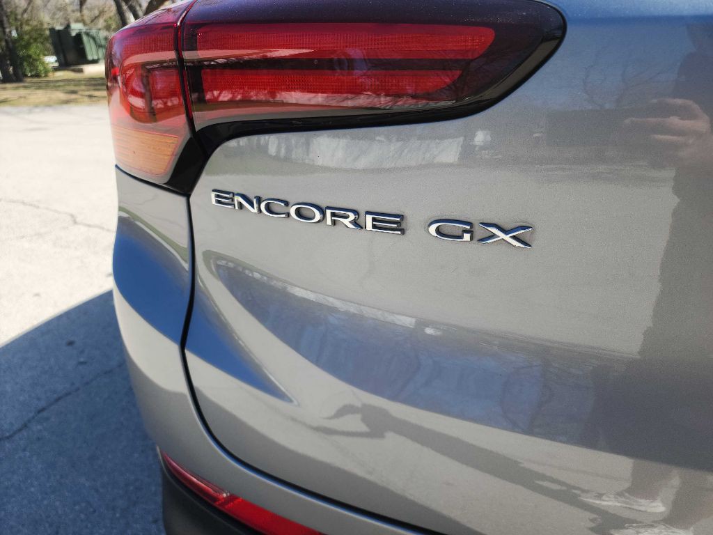 2023 Buick Enclave Image 7