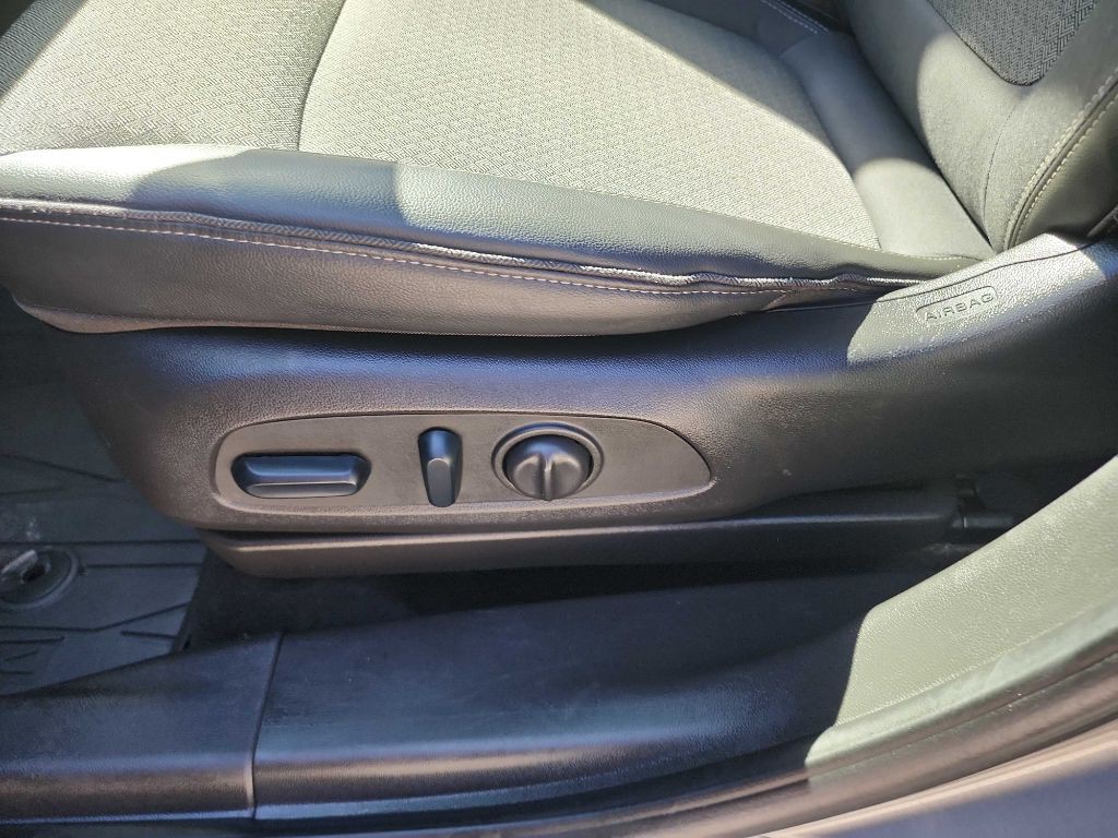 2023 Buick Enclave Image 15