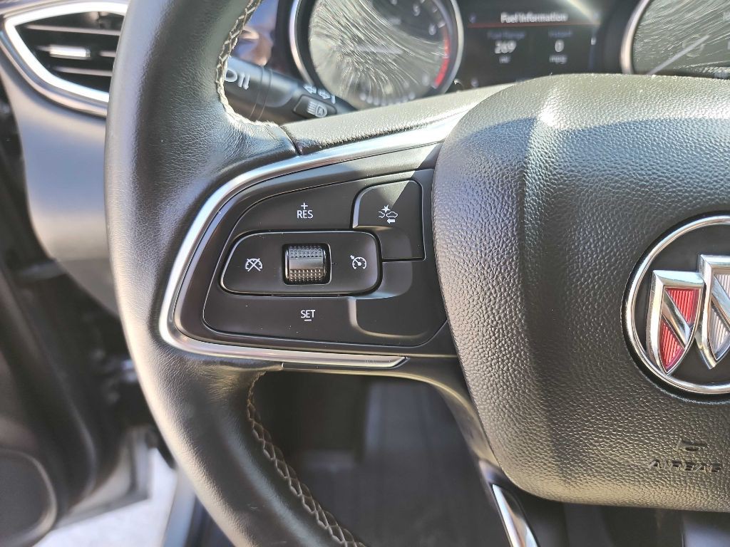 2023 Buick Enclave Image 17