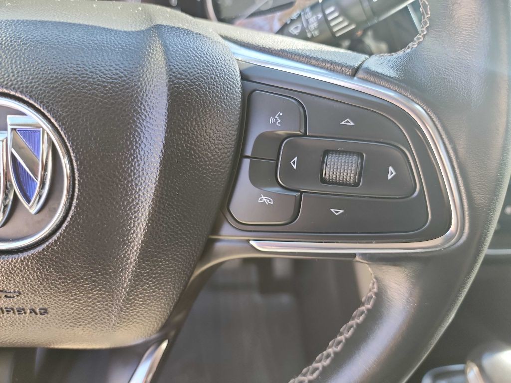 2023 Buick Enclave Image 18