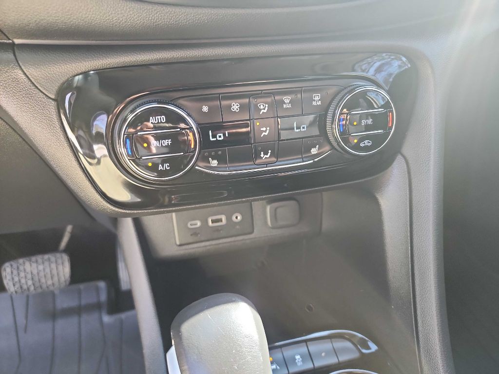 2023 Buick Enclave Image 24