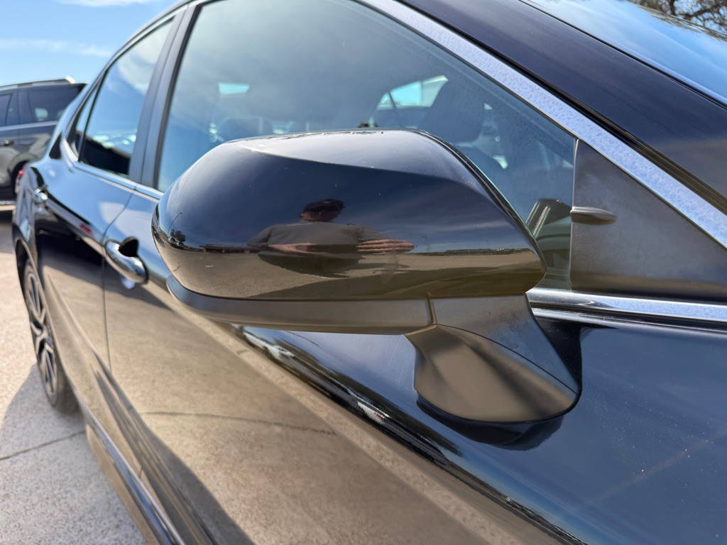 2021 Toyota Camry Image 10