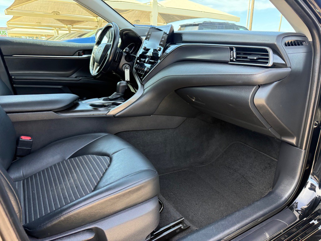 2021 Toyota Camry Image 15