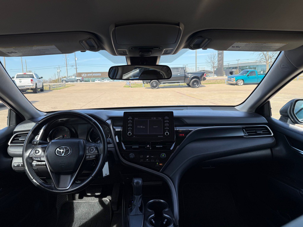 2021 Toyota Camry Image 20