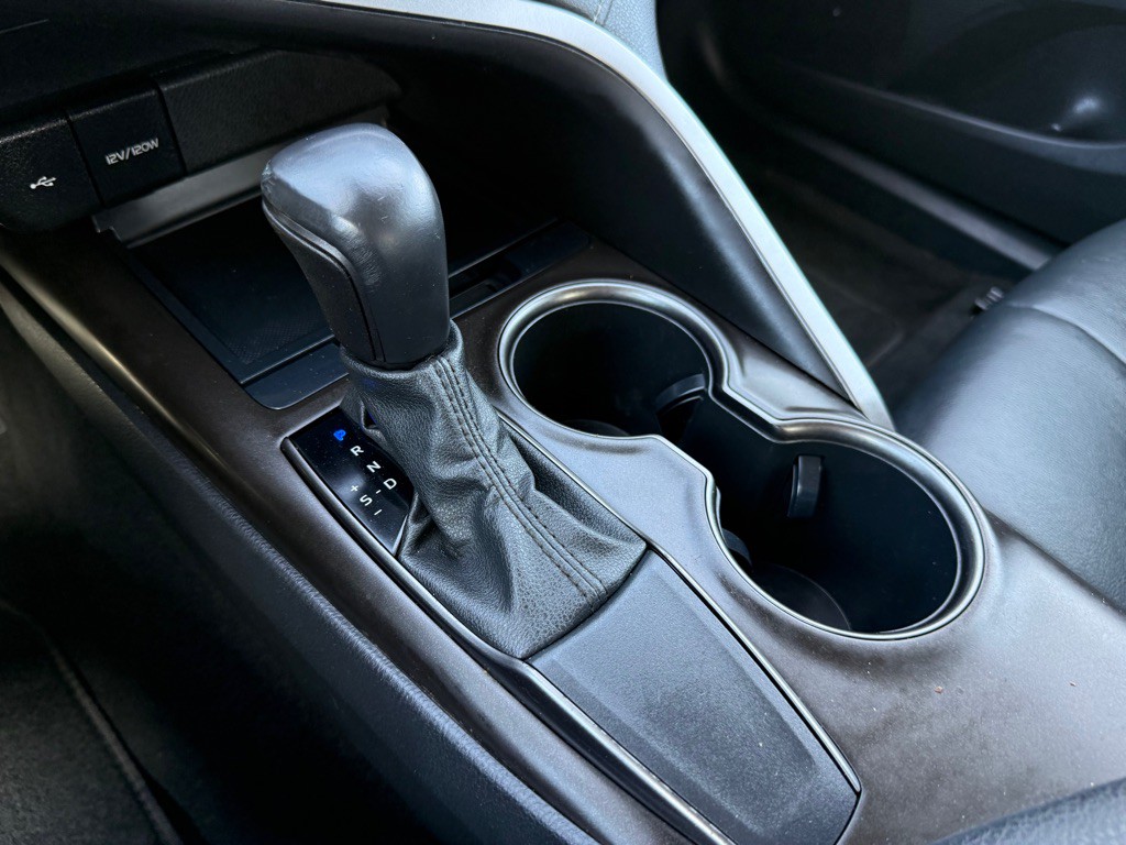 2021 Toyota Camry Image 28