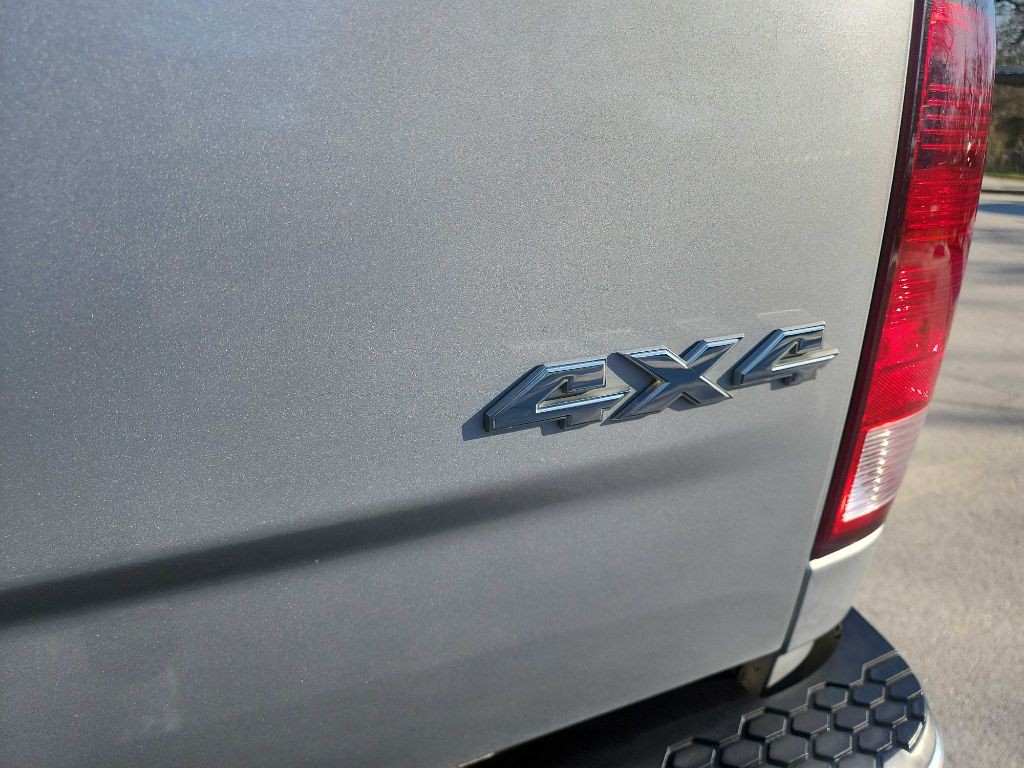 2014 RAM 2500 Image 10