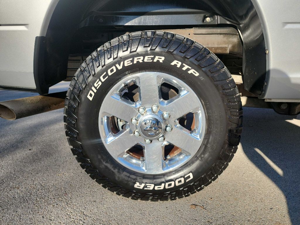 2014 RAM 2500 Image 16