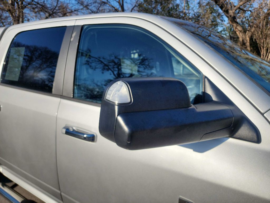 2014 RAM 2500 Image 18