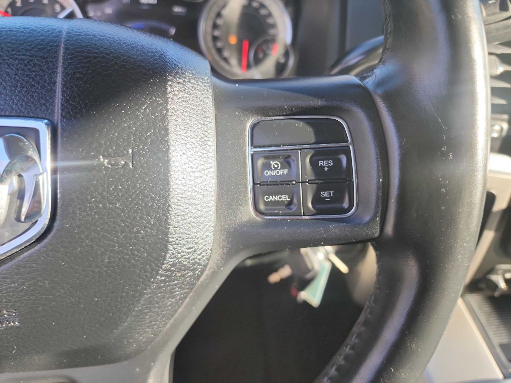 2014 RAM 2500 Image 25