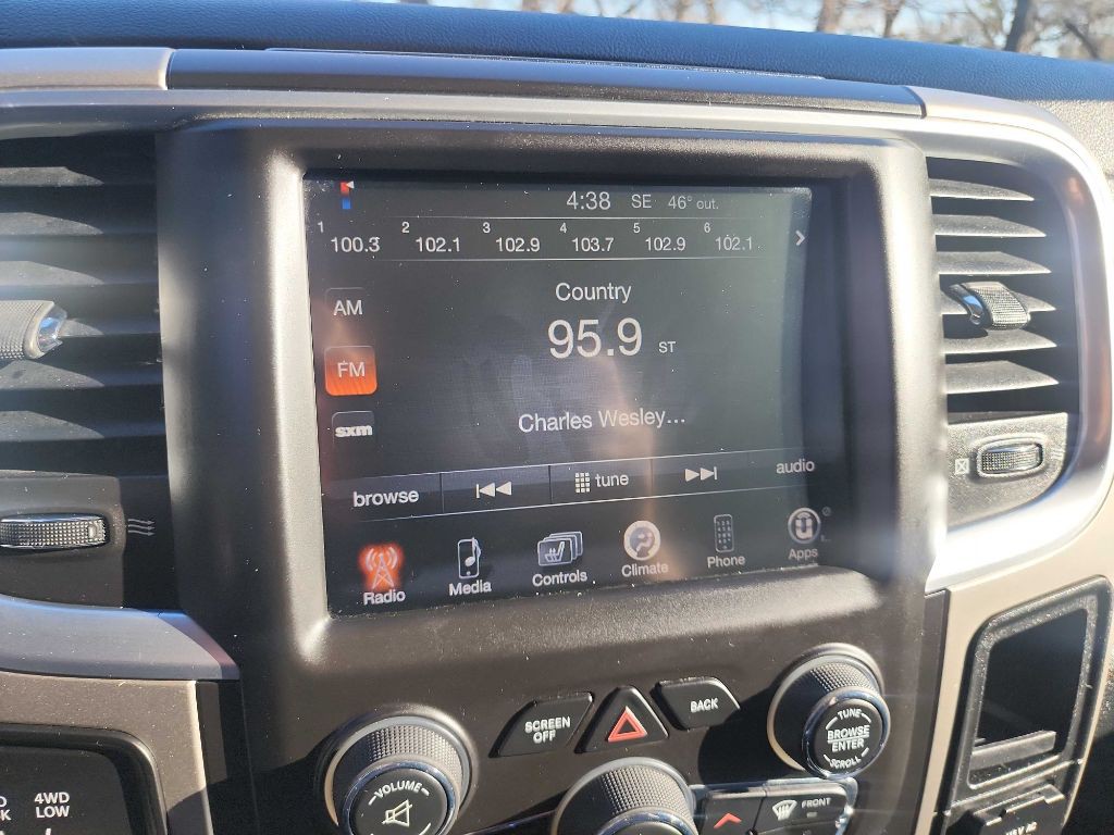 2014 RAM 2500 Image 30