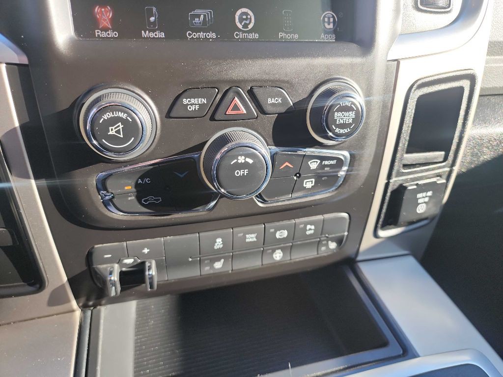 2014 RAM 2500 Image 31