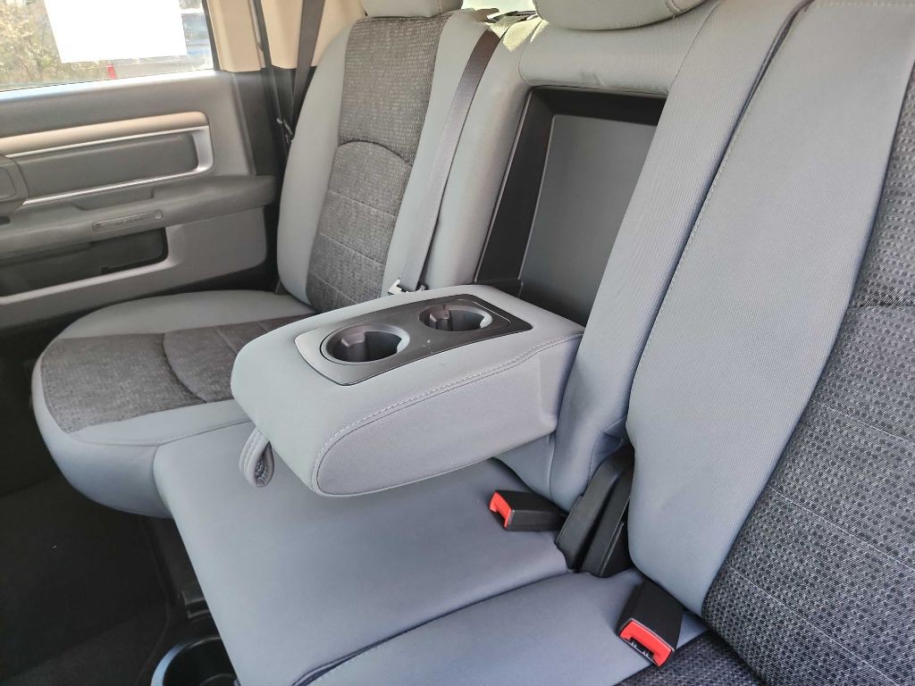 2014 RAM 2500 Image 37