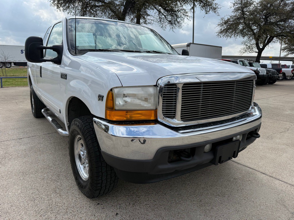2001 Ford F-250 Image 1