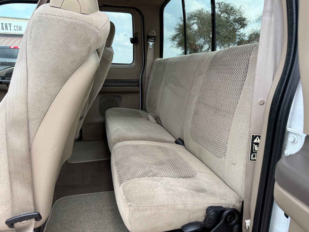 2001 Ford F-250 Image 14