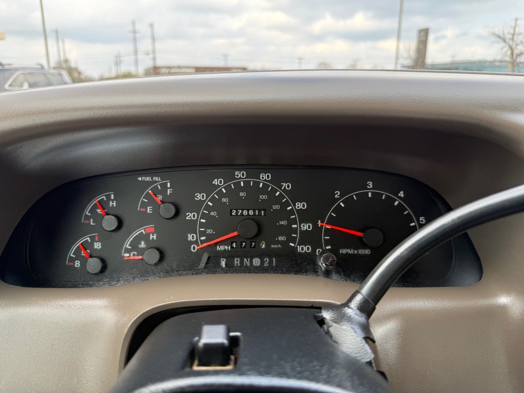 2001 Ford F-250 Image 25