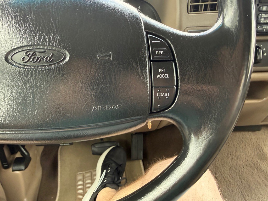 2001 Ford F-250 Image 27