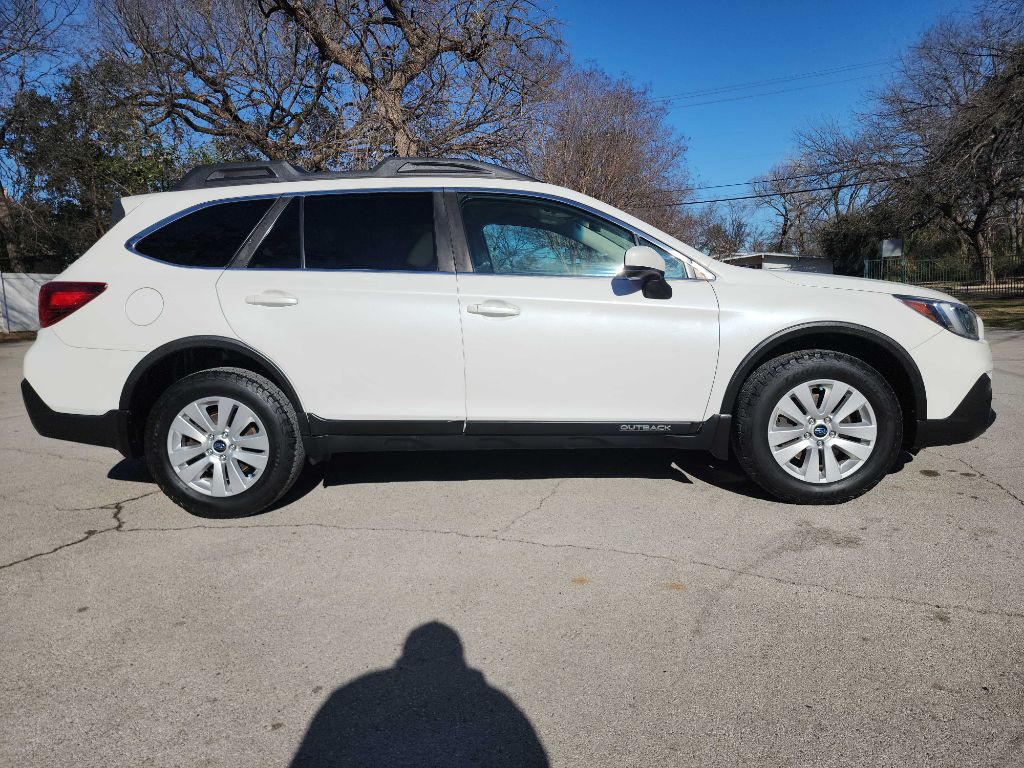 2018 Subaru Outback Image 10