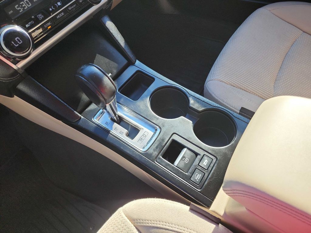 2018 Subaru Outback Image 23