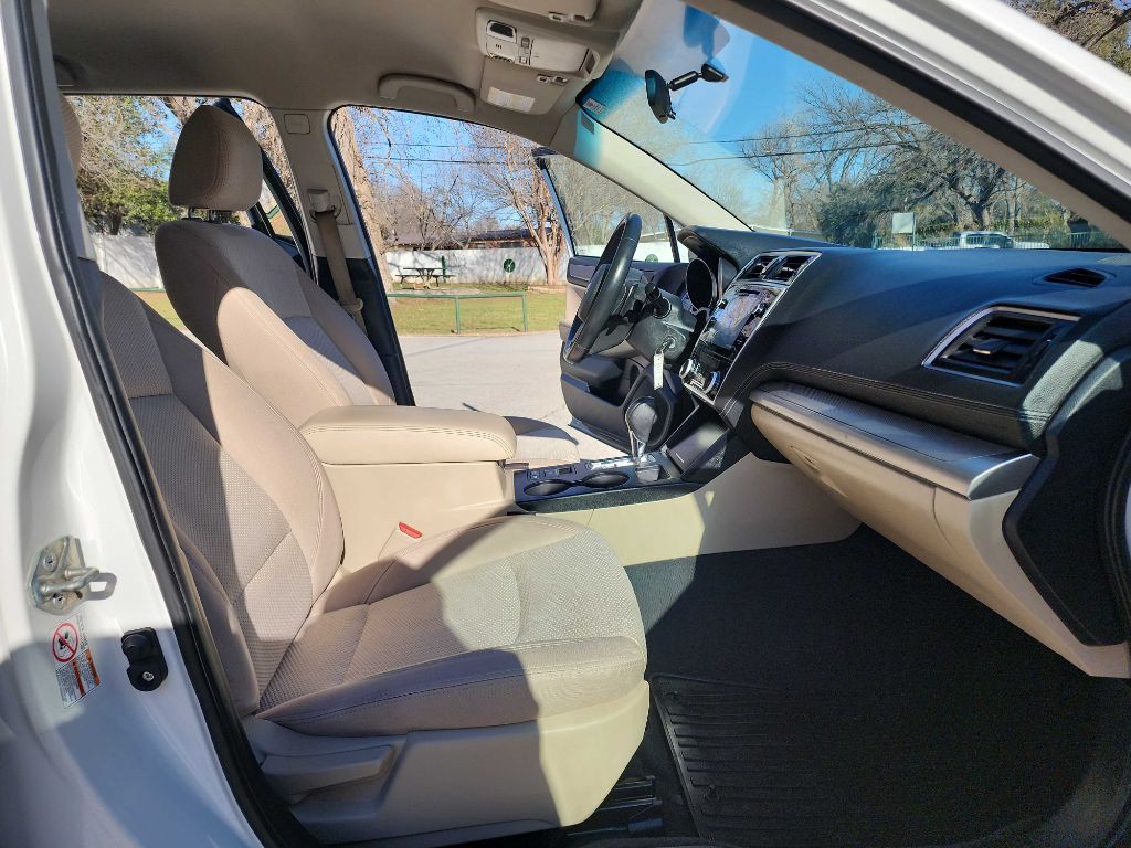 2018 Subaru Outback Image 34